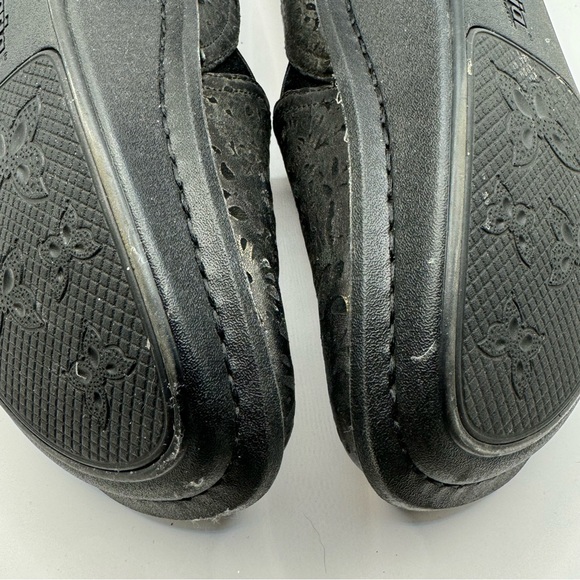 Alegria | Debra Delicut Slip-Ons - Picture 8 of 12